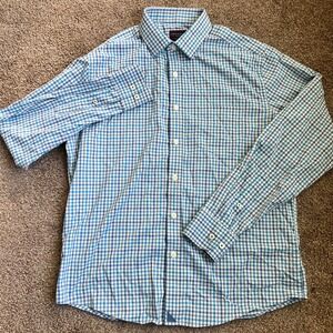Untuckit Lehman Shirt Men's Medium Blue Gingham Nylon Button Up Long Sleeve 0595